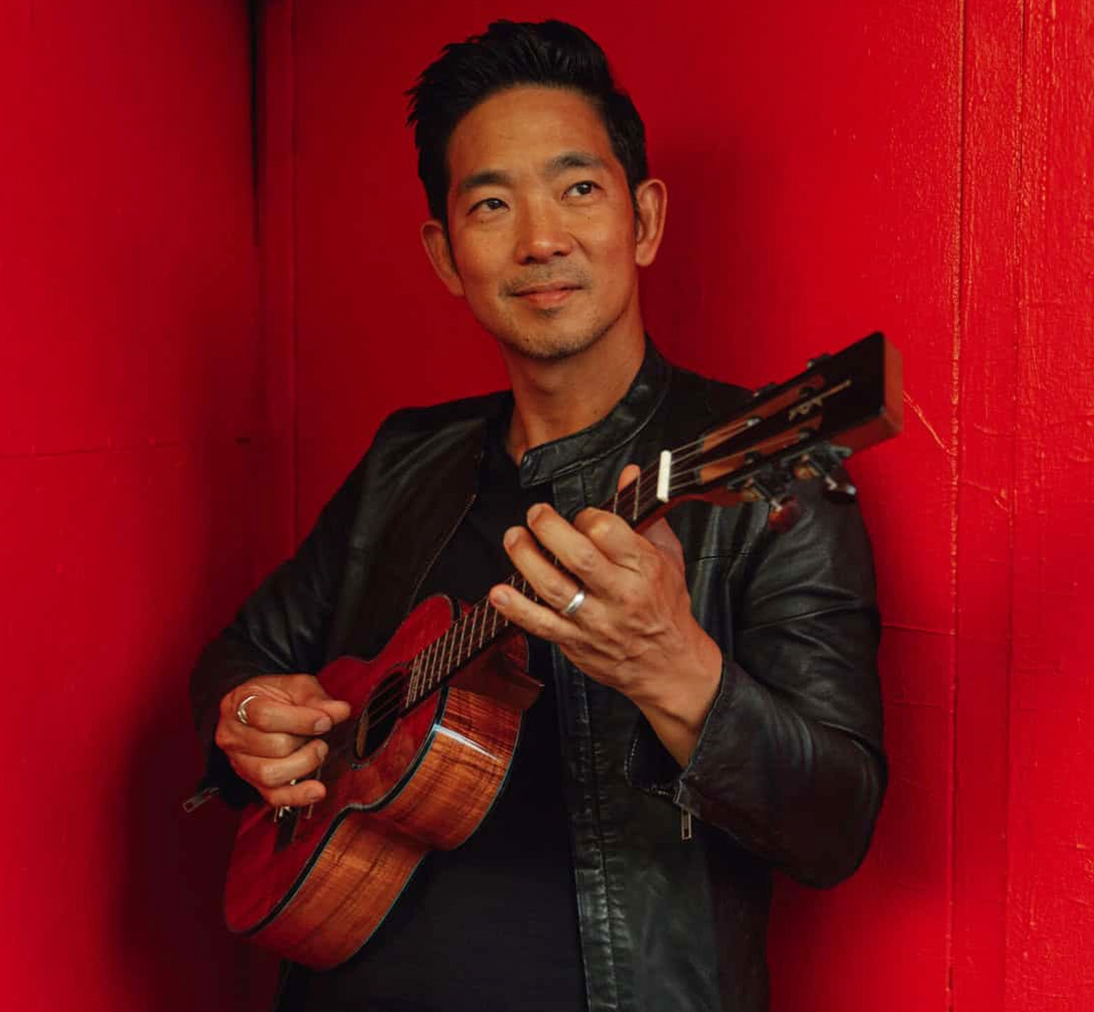 Jake Shimabukuro 3